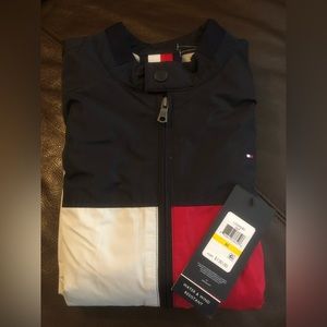 Brand New Men’s Tommy Hilfiger Water & Wind Resistant Jacket
